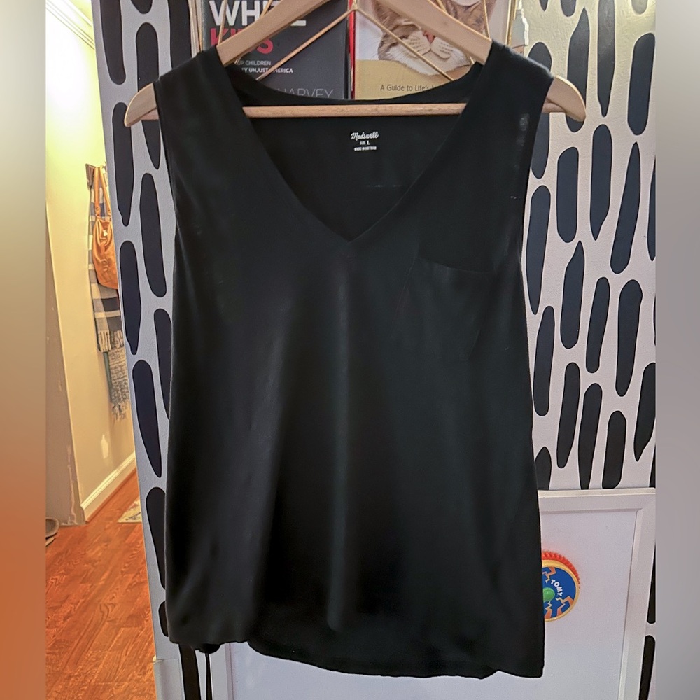 Madewell - Black Whisper Cotton V-Neck Pocket Front Tank Top